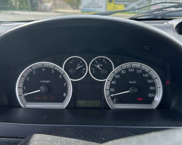 Бежевый Шевроле Авео, объемом двигателя 1.6 л и пробегом 288 тыс. км за 3200 $, фото 13 на Automoto.ua