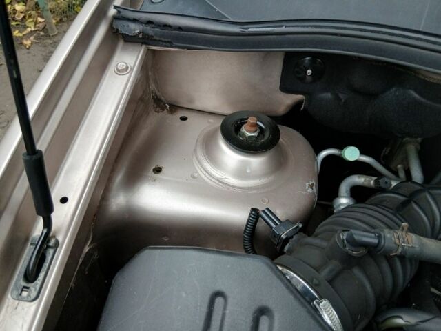 Бежевый Шевроле Авео, объемом двигателя 1.6 л и пробегом 187 тыс. км за 3100 $, фото 7 на Automoto.ua