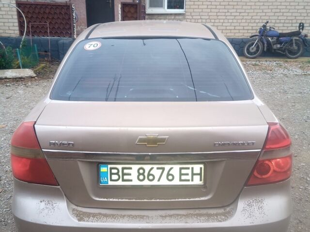 Бежевый Шевроле Авео, объемом двигателя 1.6 л и пробегом 158 тыс. км за 3500 $, фото 3 на Automoto.ua