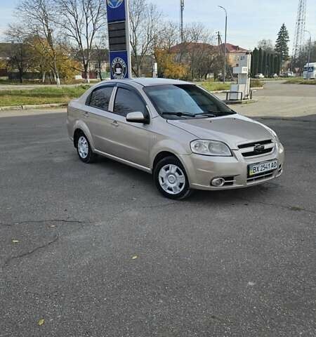 Бежевый Шевроле Авео, объемом двигателя 1.6 л и пробегом 280 тыс. км за 2650 $, фото 6 на Automoto.ua