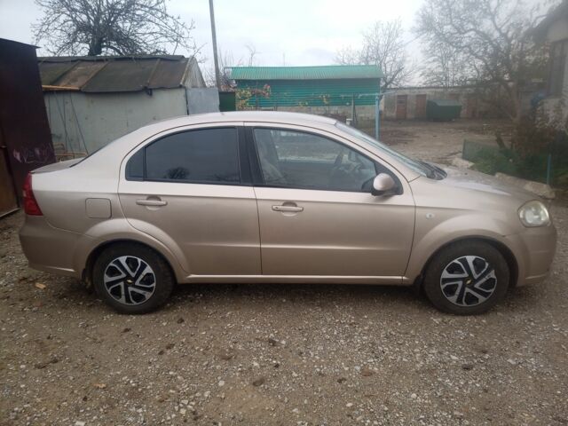 Бежевый Шевроле Авео, объемом двигателя 1.6 л и пробегом 158 тыс. км за 3500 $, фото 5 на Automoto.ua