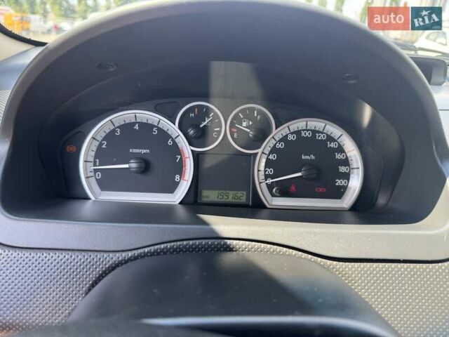 Бежевый Шевроле Авео, объемом двигателя 1.6 л и пробегом 199 тыс. км за 3700 $, фото 7 на Automoto.ua