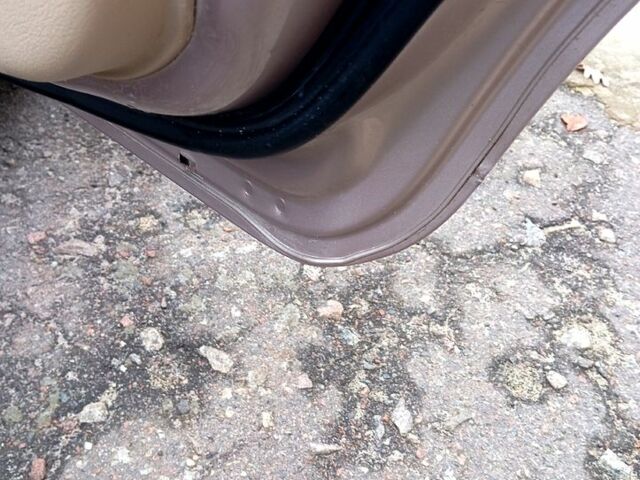 Бежевый Шевроле Авео, объемом двигателя 1.6 л и пробегом 151 тыс. км за 3800 $, фото 9 на Automoto.ua