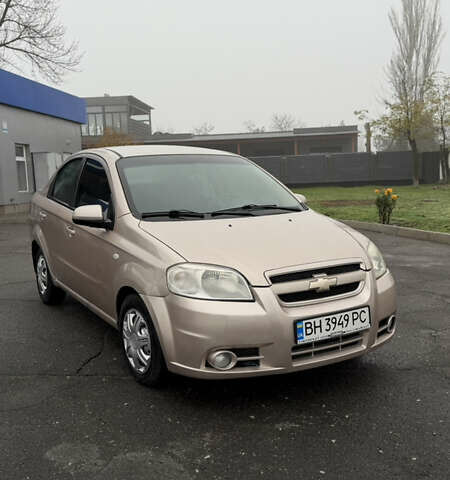 Бежевый Шевроле Авео, объемом двигателя 1.6 л и пробегом 165 тыс. км за 4100 $, фото 5 на Automoto.ua