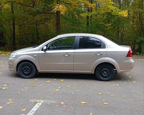 Бежевый Шевроле Авео, объемом двигателя 1.6 л и пробегом 191 тыс. км за 4500 $, фото 12 на Automoto.ua