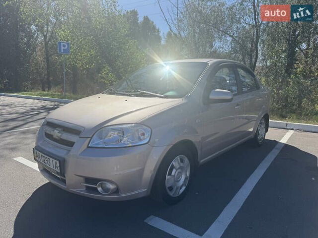 Бежевый Шевроле Авео, объемом двигателя 1.6 л и пробегом 89 тыс. км за 5350 $, фото 2 на Automoto.ua