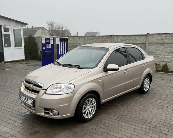 Бежевый Шевроле Авео, объемом двигателя 1.6 л и пробегом 278 тыс. км за 5400 $, фото 7 на Automoto.ua