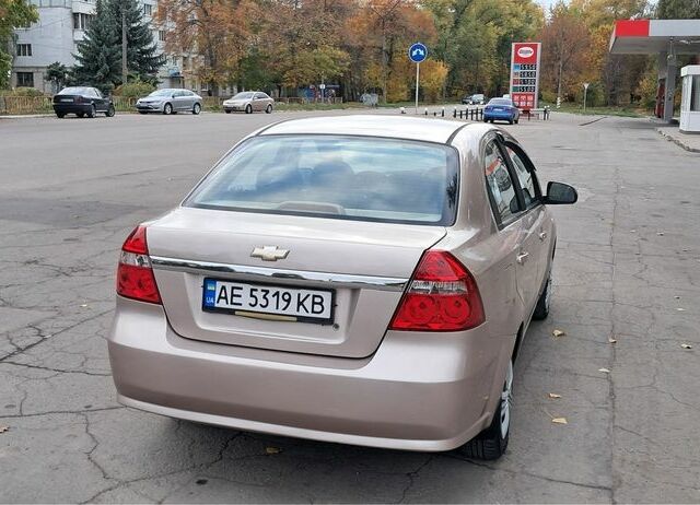 Бежевый Шевроле Авео, объемом двигателя 1.6 л и пробегом 63 тыс. км за 3800 $, фото 8 на Automoto.ua