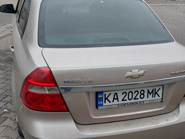 Бежевый Шевроле Авео, объемом двигателя 1.6 л и пробегом 220 тыс. км за 4800 $, фото 5 на Automoto.ua