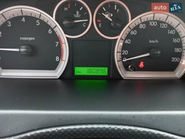 Бежевый Шевроле Авео, объемом двигателя 1.6 л и пробегом 180 тыс. км за 4600 $, фото 16 на Automoto.ua