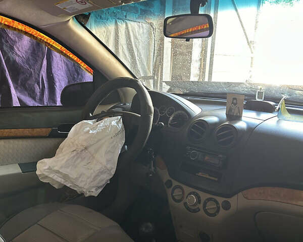 Бежевий Шевроле Авео, об'ємом двигуна 1.6 л та пробігом 102 тис. км за 2300 $, фото 9 на Automoto.ua