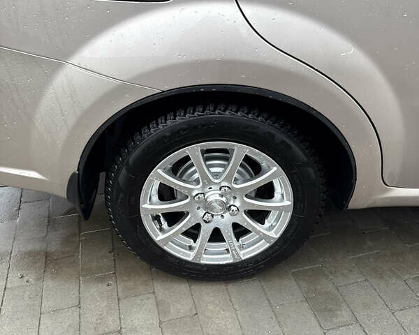 Бежевый Шевроле Авео, объемом двигателя 1.6 л и пробегом 278 тыс. км за 5400 $, фото 22 на Automoto.ua