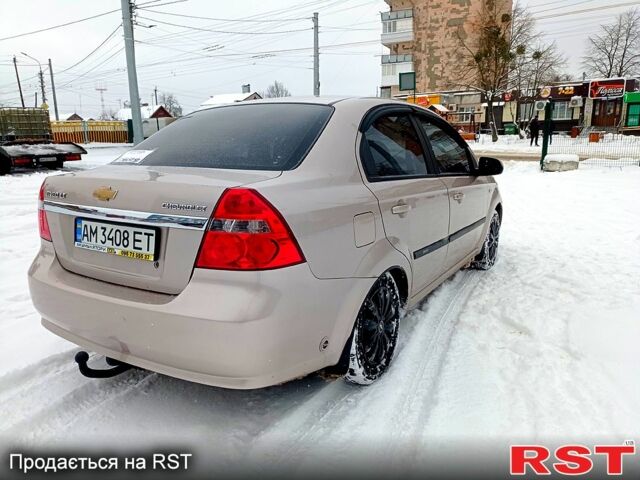 Бежевий Шевроле Авео, об'ємом двигуна 1.6 л та пробігом 161 тис. км за 5200 $, фото 2 на Automoto.ua