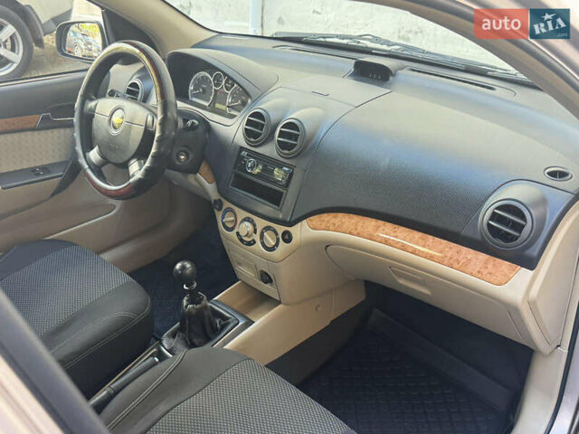 Бежевий Шевроле Авео, об'ємом двигуна 1.6 л та пробігом 89 тис. км за 5199 $, фото 29 на Automoto.ua