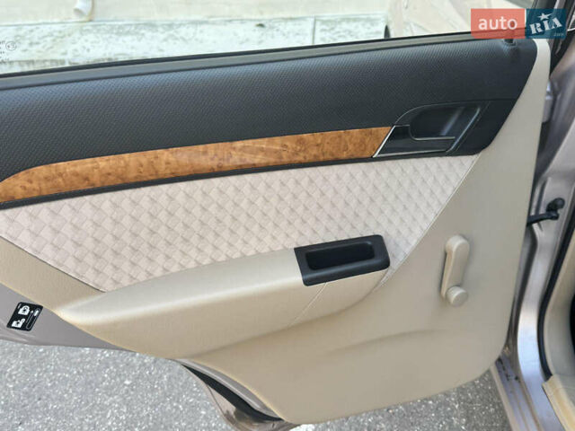 Бежевий Шевроле Авео, об'ємом двигуна 1.6 л та пробігом 89 тис. км за 5199 $, фото 28 на Automoto.ua