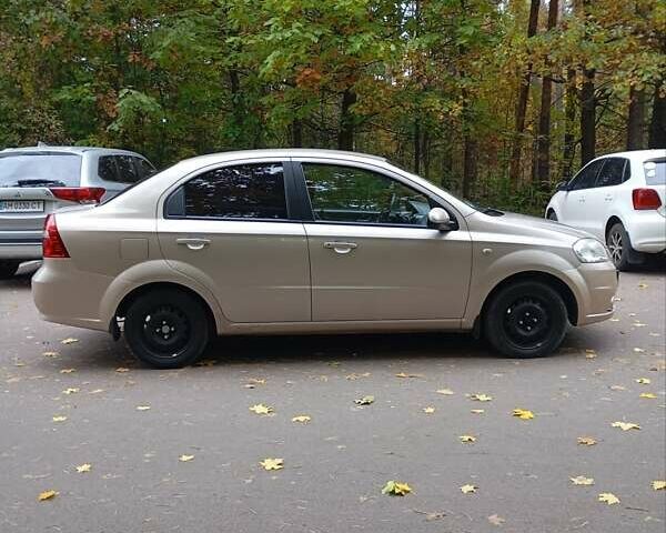 Бежевый Шевроле Авео, объемом двигателя 1.6 л и пробегом 191 тыс. км за 4500 $, фото 13 на Automoto.ua