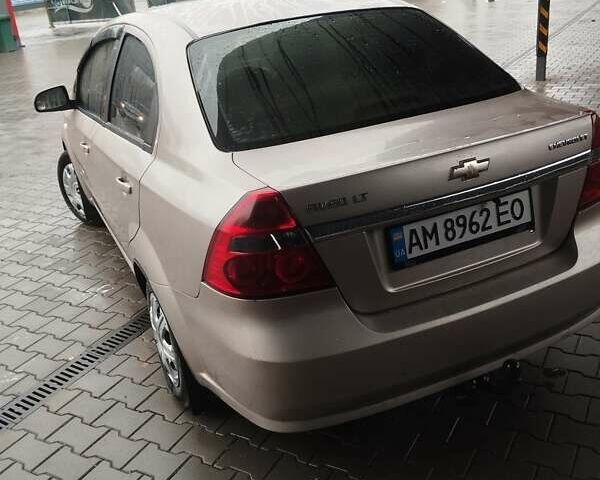 Бежевый Шевроле Авео, объемом двигателя 1.6 л и пробегом 230 тыс. км за 3400 $, фото 1 на Automoto.ua