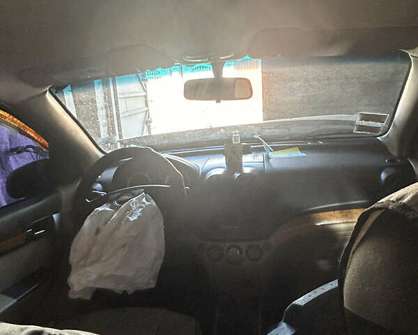 Бежевий Шевроле Авео, об'ємом двигуна 1.6 л та пробігом 102 тис. км за 2300 $, фото 11 на Automoto.ua