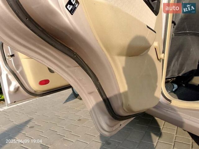 Бежевый Шевроле Авео, объемом двигателя 1.6 л и пробегом 165 тыс. км за 3650 $, фото 6 на Automoto.ua