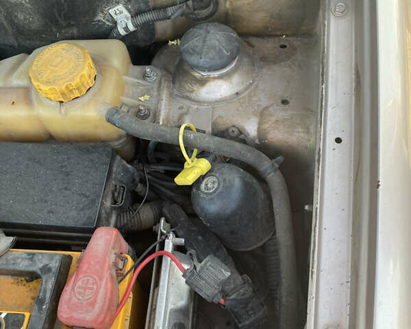 Бежевый Шевроле Авео, объемом двигателя 1.6 л и пробегом 210 тыс. км за 4200 $, фото 18 на Automoto.ua