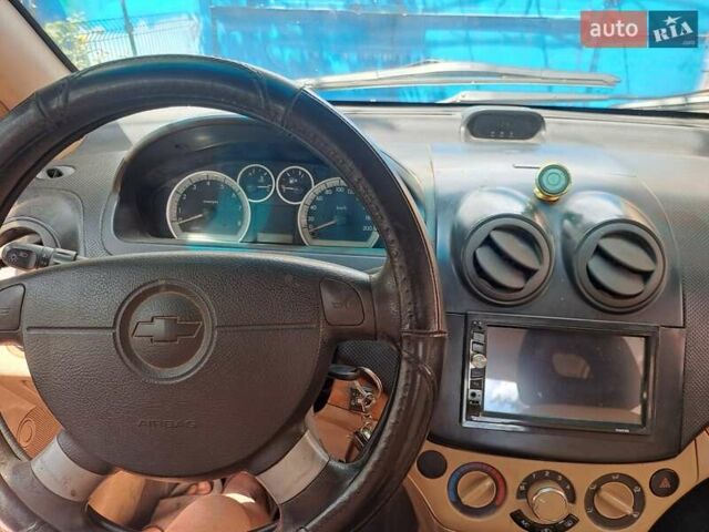 Бежевый Шевроле Авео, объемом двигателя 1.6 л и пробегом 195 тыс. км за 3000 $, фото 17 на Automoto.ua
