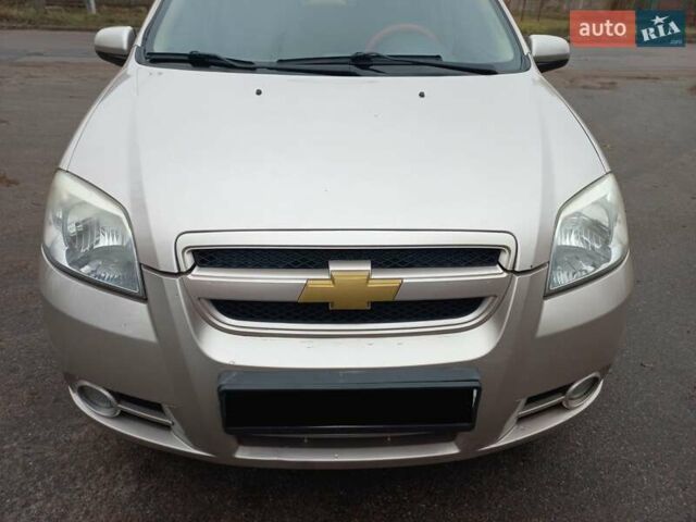 Бежевый Шевроле Авео, объемом двигателя 1.6 л и пробегом 180 тыс. км за 4600 $, фото 4 на Automoto.ua