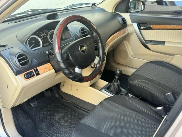 Бежевый Шевроле Авео, объемом двигателя 1.6 л и пробегом 89 тыс. км за 5499 $, фото 5 на Automoto.ua