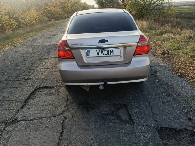 Бежевый Шевроле Авео, объемом двигателя 0 л и пробегом 243 тыс. км за 4600 $, фото 1 на Automoto.ua