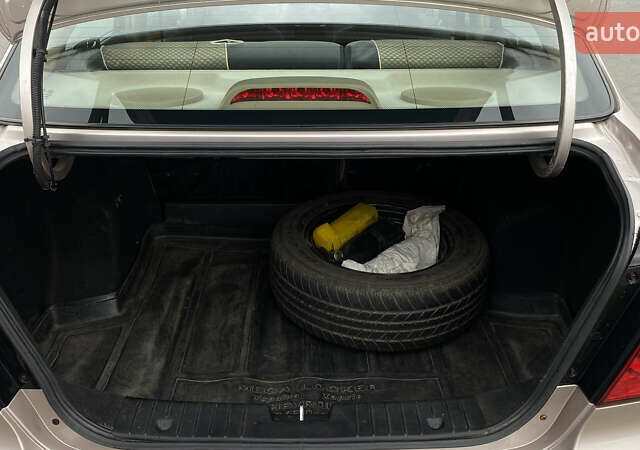 Бежевий Шевроле Авео, об'ємом двигуна 1.6 л та пробігом 140 тис. км за 4000 $, фото 31 на Automoto.ua