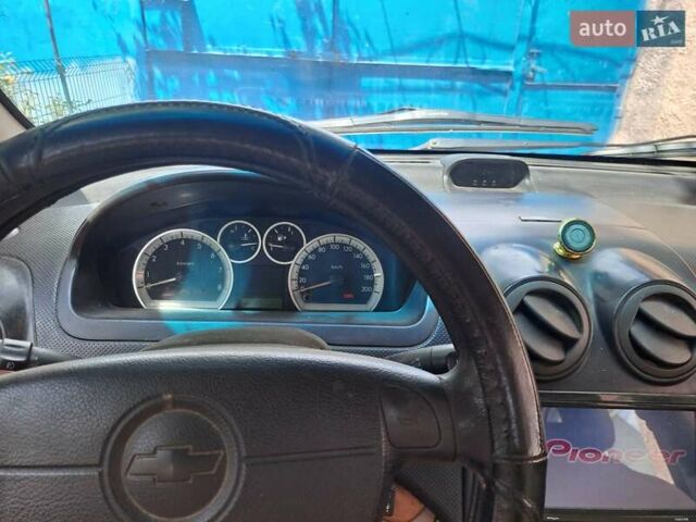 Бежевый Шевроле Авео, объемом двигателя 1.6 л и пробегом 195 тыс. км за 3000 $, фото 18 на Automoto.ua