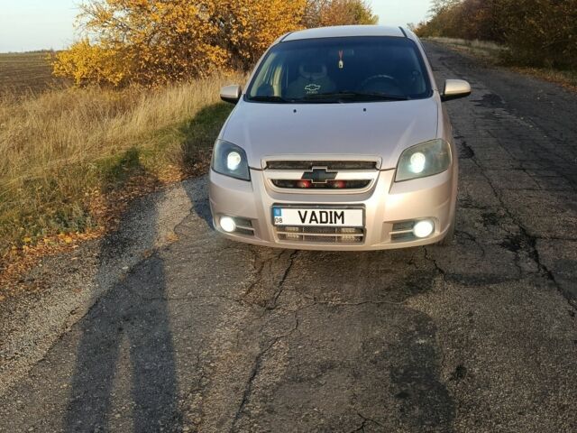 Бежевый Шевроле Авео, объемом двигателя 0 л и пробегом 243 тыс. км за 4600 $, фото 4 на Automoto.ua