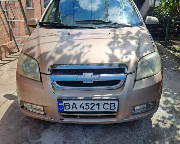 Бежевый Шевроле Авео, объемом двигателя 1.6 л и пробегом 195 тыс. км за 3000 $, фото 11 на Automoto.ua