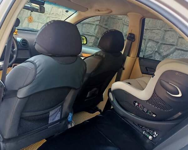 Бежевый Шевроле Авео, объемом двигателя 1.6 л и пробегом 177 тыс. км за 5000 $, фото 1 на Automoto.ua