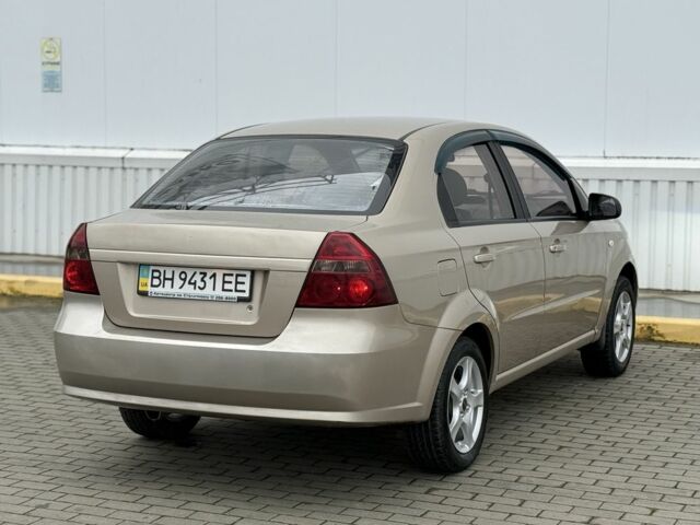 Бежевый Шевроле Авео, объемом двигателя 1.5 л и пробегом 103 тыс. км за 3800 $, фото 2 на Automoto.ua