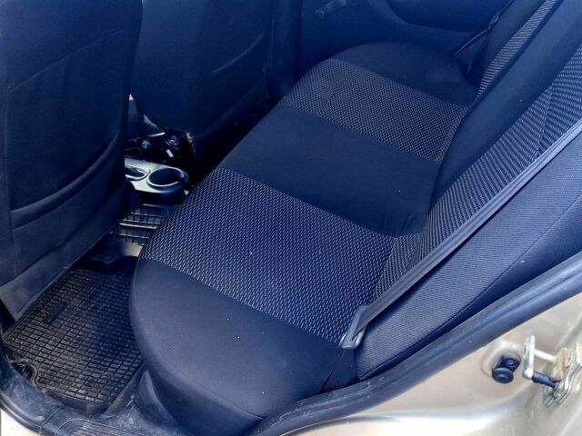 Бежевий Шевроле Авео, об'ємом двигуна 1.5 л та пробігом 125 тис. км за 3900 $, фото 7 на Automoto.ua