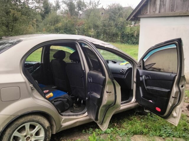 Бежевый Шевроле Авео, объемом двигателя 1.5 л и пробегом 2 тыс. км за 3000 $, фото 4 на Automoto.ua