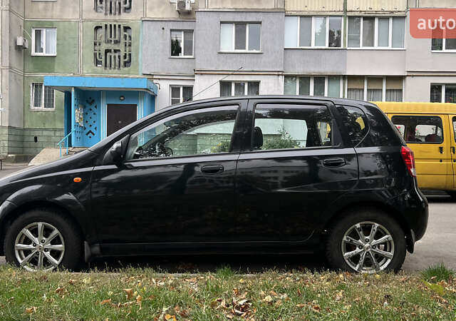 Черный Шевроле Авео, объемом двигателя 1.4 л и пробегом 202 тыс. км за 3600 $, фото 10 на Automoto.ua