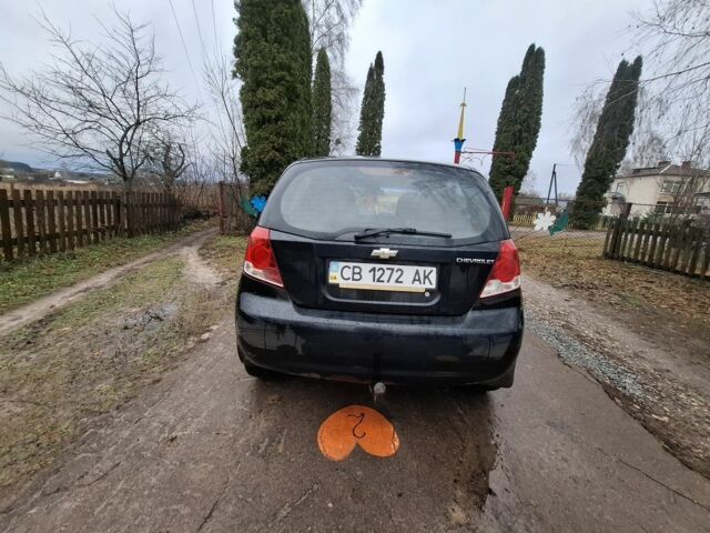 Черный Шевроле Авео, объемом двигателя 1 л и пробегом 342 тыс. км за 2300 $, фото 5 на Automoto.ua