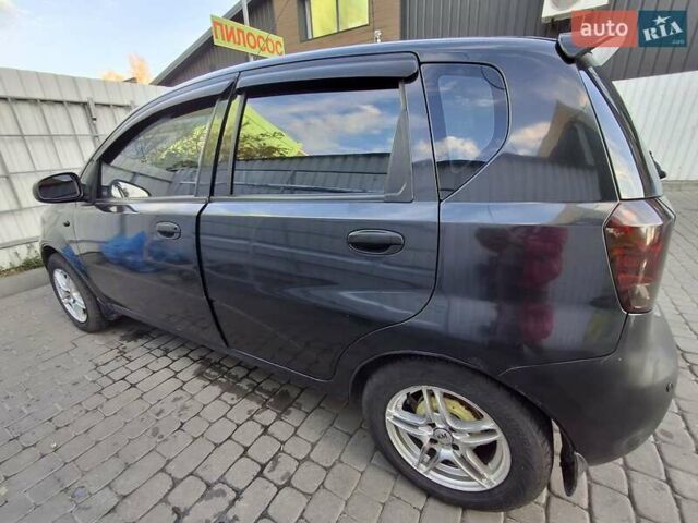 Черный Шевроле Авео, объемом двигателя 1.5 л и пробегом 220 тыс. км за 1900 $, фото 3 на Automoto.ua