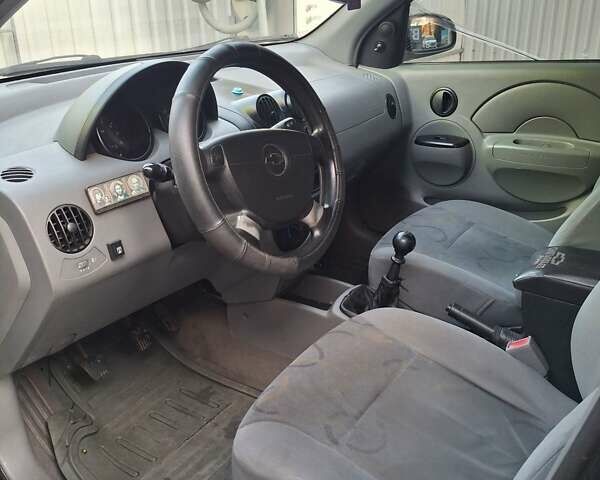 Черный Шевроле Авео, объемом двигателя 1.5 л и пробегом 220 тыс. км за 1900 $, фото 6 на Automoto.ua