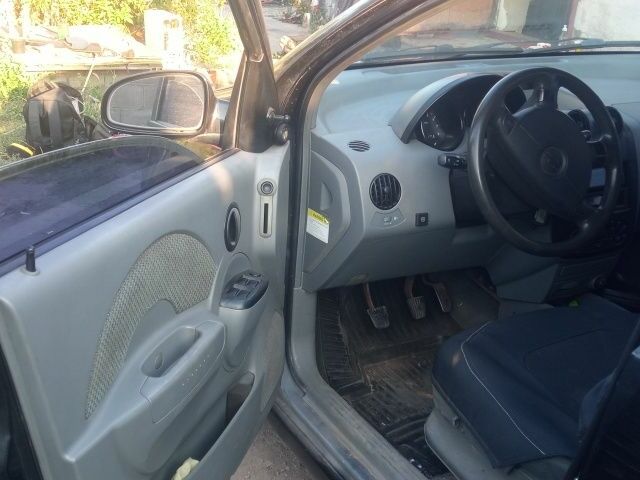 Черный Шевроле Авео, объемом двигателя 1.5 л и пробегом 100 тыс. км за 2300 $, фото 1 на Automoto.ua