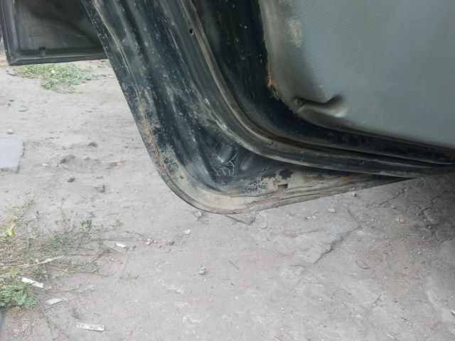 Черный Шевроле Авео, объемом двигателя 1.5 л и пробегом 100 тыс. км за 2300 $, фото 3 на Automoto.ua