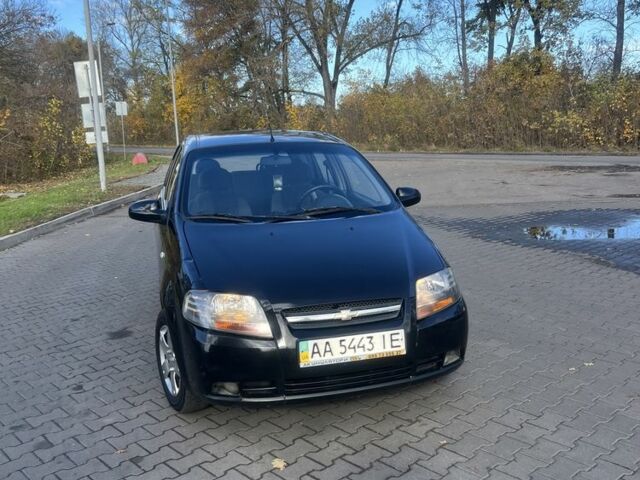 Черный Шевроле Авео, объемом двигателя 1.5 л и пробегом 260 тыс. км за 2600 $, фото 1 на Automoto.ua