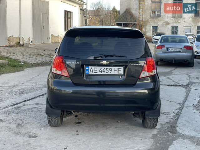 Черный Шевроле Авео, объемом двигателя 1.5 л и пробегом 210 тыс. км за 2750 $, фото 4 на Automoto.ua