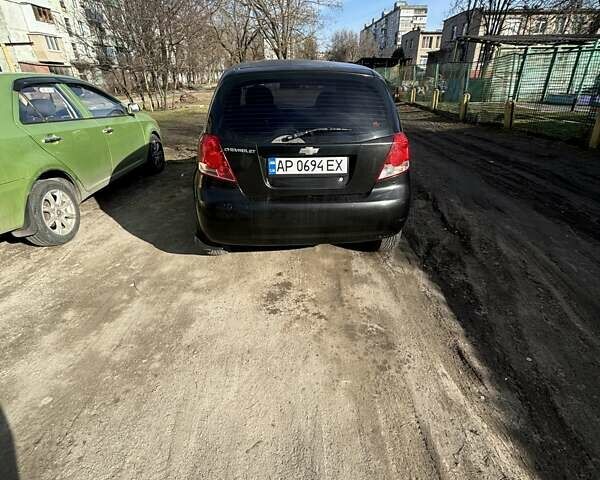 Черный Шевроле Авео, объемом двигателя 1.5 л и пробегом 261 тыс. км за 2300 $, фото 5 на Automoto.ua