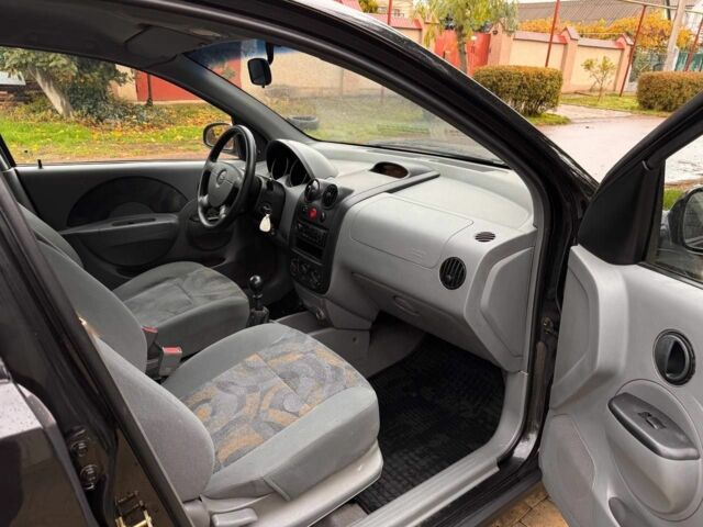 Черный Шевроле Авео, объемом двигателя 1.5 л и пробегом 94 тыс. км за 2650 $, фото 13 на Automoto.ua