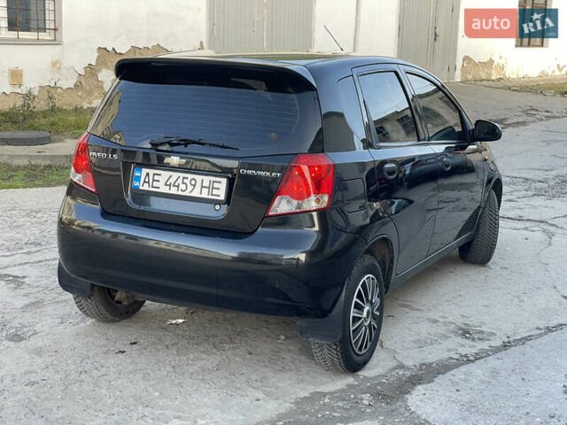 Черный Шевроле Авео, объемом двигателя 1.5 л и пробегом 210 тыс. км за 2750 $, фото 5 на Automoto.ua