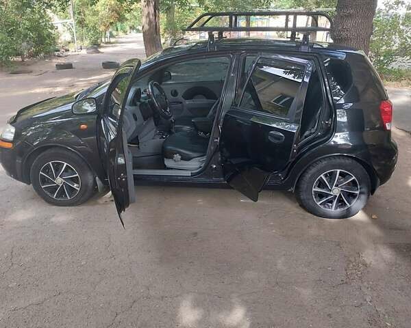 Черный Шевроле Авео, объемом двигателя 1.5 л и пробегом 265 тыс. км за 3000 $, фото 19 на Automoto.ua