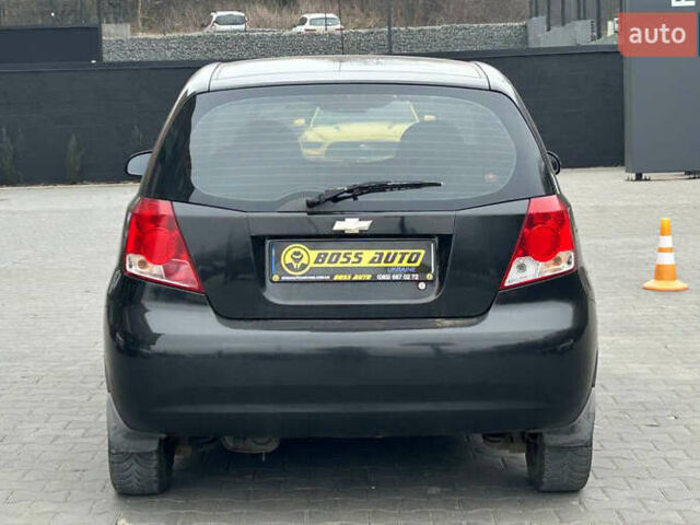Чорний Шевроле Авео, об'ємом двигуна 1.5 л та пробігом 142 тис. км за 4000 $, фото 4 на Automoto.ua