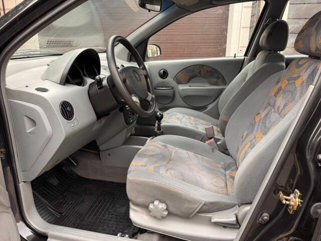 Черный Шевроле Авео, объемом двигателя 1.5 л и пробегом 94 тыс. км за 2650 $, фото 9 на Automoto.ua